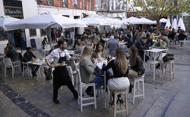 El Toque De Queda Se Adelanta Desde Hoy Y Se Recorta El Horario De